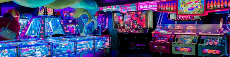 EMC易倍官方网站首页入口与大厅界面展示